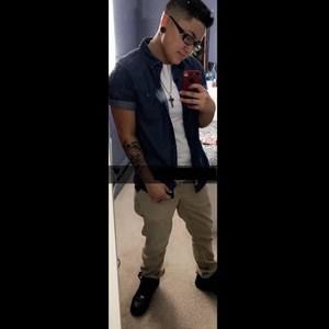 Meet your Posher, Dee